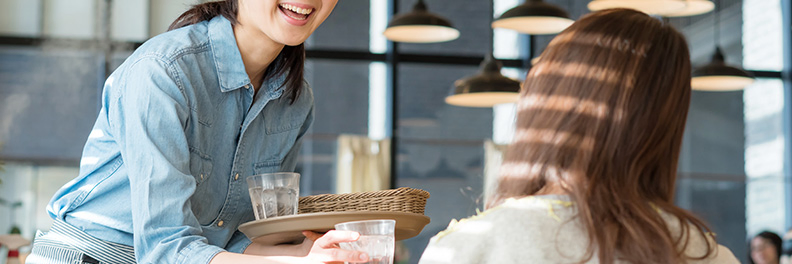 アルバイトはインボイス制度の影響を受ける？副業する際の注意点について解説