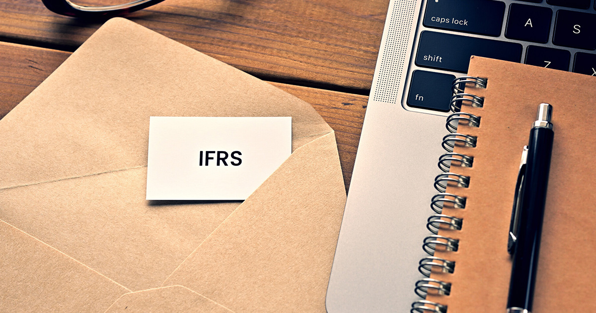 希少】IFRS国際会計の実務 上、中、下巻 ビジネス・経済