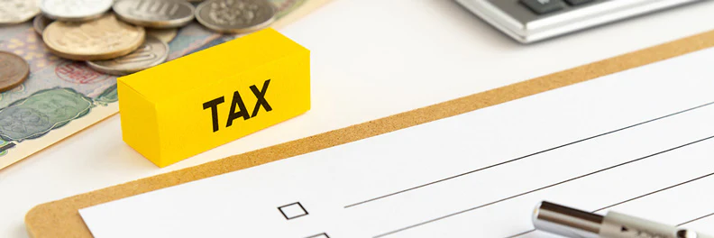 消費税の課税事業者とは?インボイス制度との関係や免税事業者との違いを解説