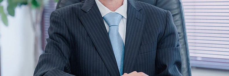 取締役とは?役割や任期、代表取締役との違いについて解説 - 起業・開業お役立ち情報 - 弥生株式会社【公式】