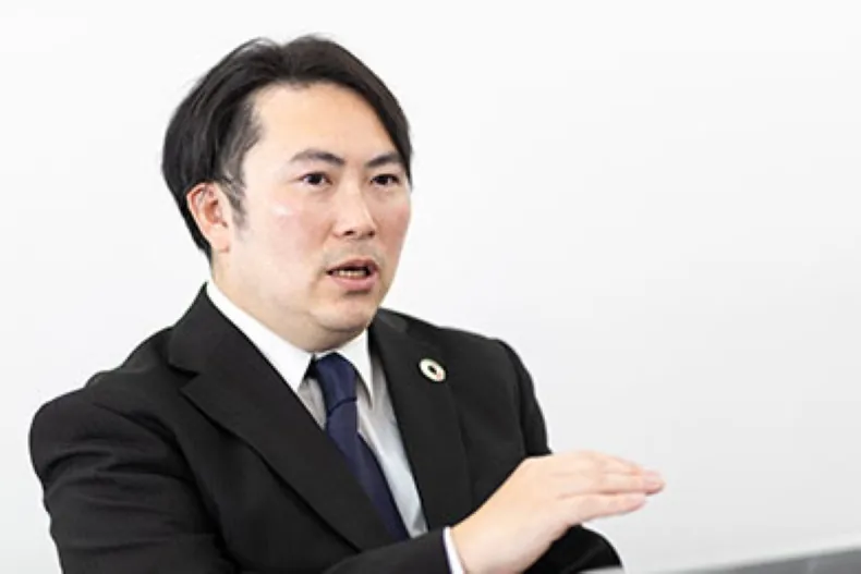 自治体の補助金の有効活用を推奨する木村社長