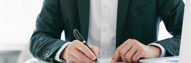 適格請求書（インボイス）の書き方・記載例は？要件や記載事項を見本付きで解説