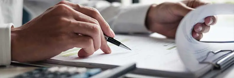 見積書と発注書の違いとは？取引で発行する書類の種類や流れも解説