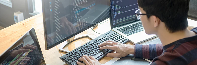 インボイス制度がプログラマーに与える影響は？対応の必要性や対策を解説