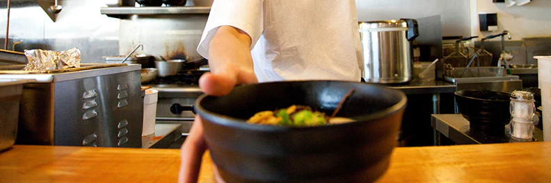 ラーメン屋はインボイス制度への対応が必要？制度開始後の影響を解説