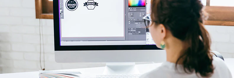 インボイス制度によるフリーランスデザイナーへの影響は？対策や支援措置を解説