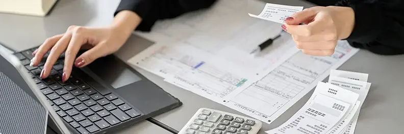 業務委託が確定申告で経費にできる費用は？対象一覧や勘定科目を解説
