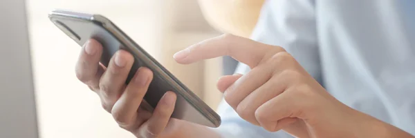 スマホ副業で安全に稼ぐには？おすすめの副業や注意点を解説